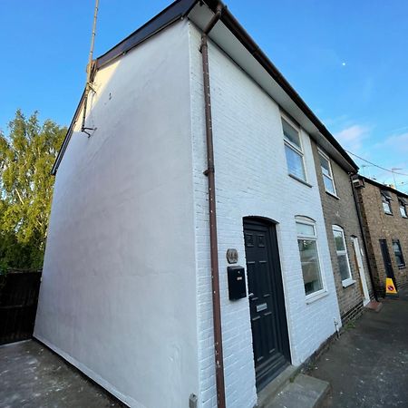 Nice 2 Bedroom House In Stowmarket Luaran gambar